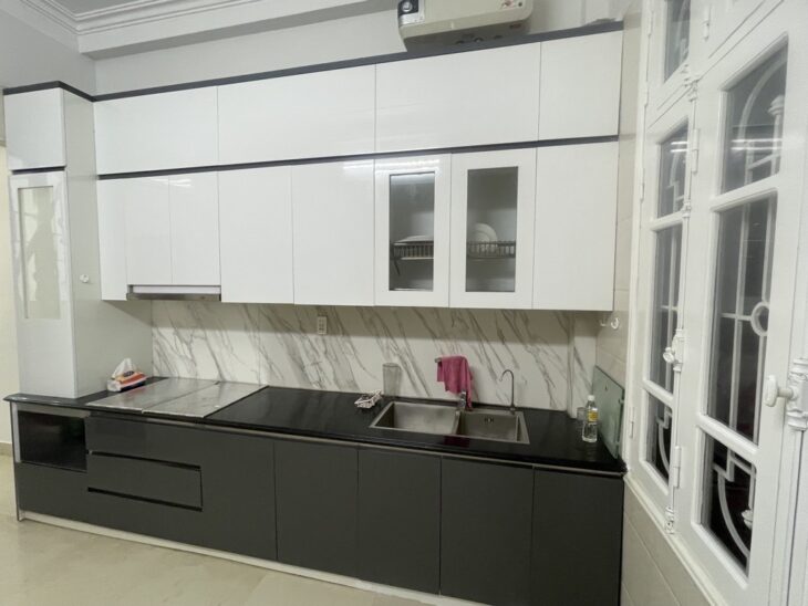 Bán nhà Đẹp Ngọc Lâm Long Biên- Phân Lô – Ngõ Ô tô – 39m2 – 5 tầng – 6,5 tỷ ( Thương Lượng)