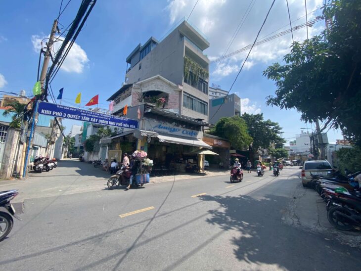 Bán Nhà Nguyên Hồng 4×10, 2 PN, Gần Siêu Thị Emart Chỉ 3.5 Tỉ