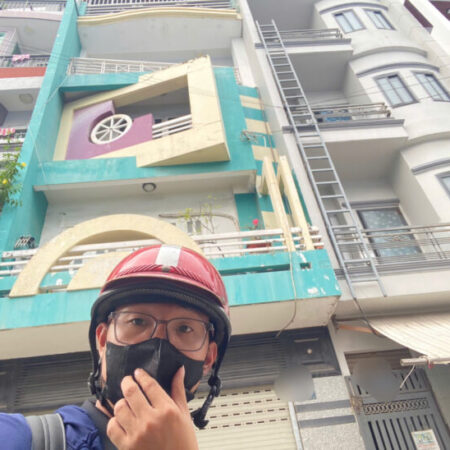 Bán Nhà Sát Mặt Tiền Dương Quảng Hàm 5×12, 4 Tầng Thích Hợp Ở, Kinh Doanh