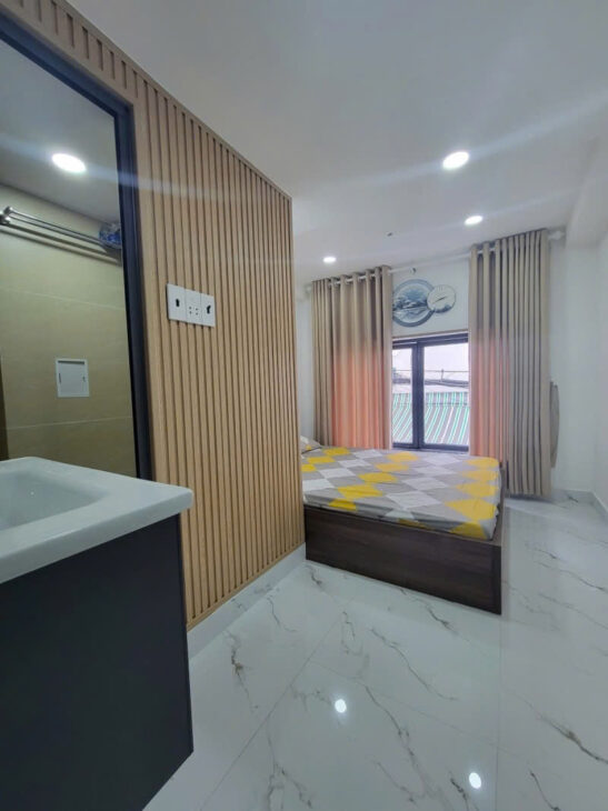 Bán Nhà HXH Lê Văn Duyệt 4 Tầng 2PN Giáp Q1 Chỉ Nhỉnh 3 Tỉ