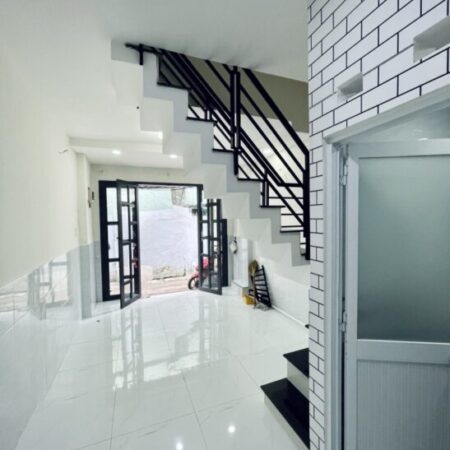 Bán Nhà Phan Văn Trị, Hẻm 3m Thông, 2PN Gần Emart Chỉ Nhỉnh 3 Tỉ