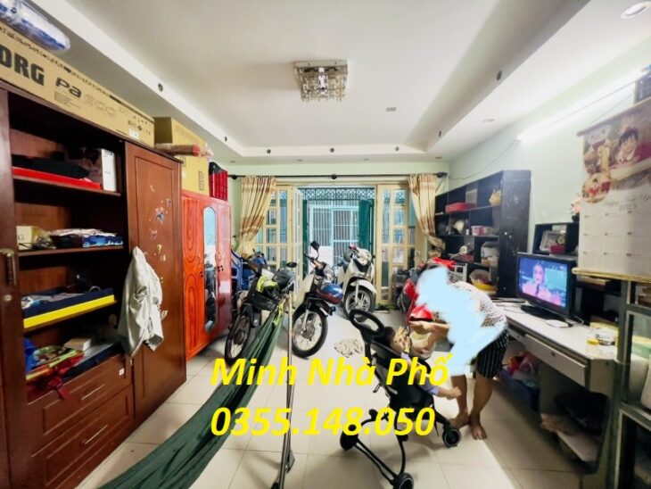 Bán Nhà Phan Văn Trị 60m2, 2 PN, gần Emart, Vincom Chỉ 5 Tỉ