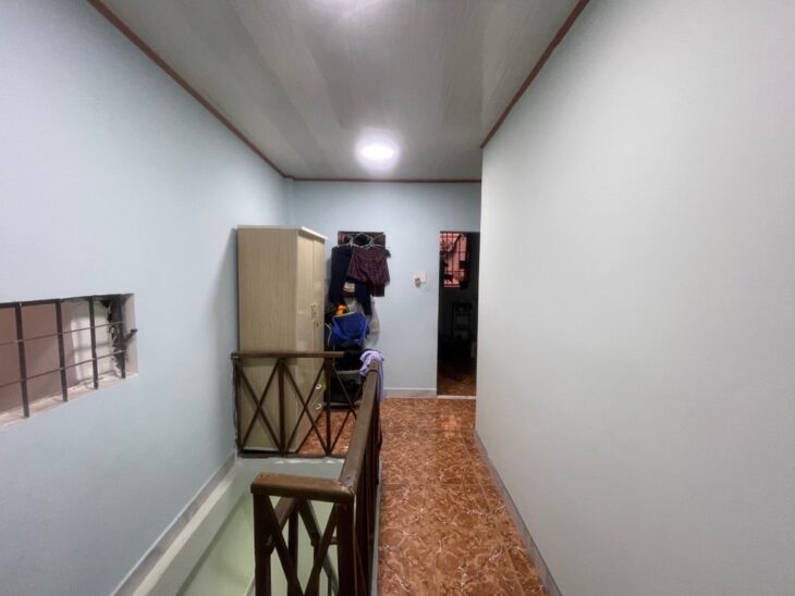 Nhà 71m2 Sát Mặt Tiền, 3.99 Tỷ, Vị Trí Đắc Địa, Không Quy Hoạch, Đông Hưng Thuận – Quận 12.