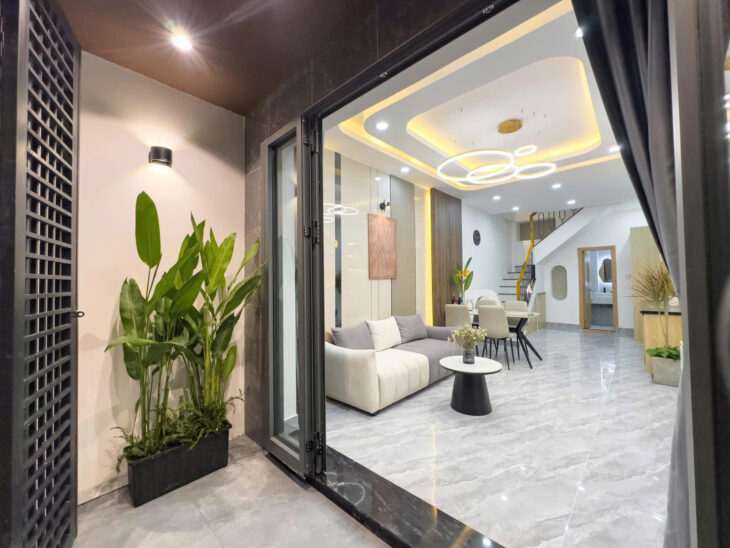 Bán Nhà Đẹp kế Nguyễn Văn Đậu, Hẻm Oto, 4 Tầng 3PN Chỉ Nhỉnh 6 Tỉ