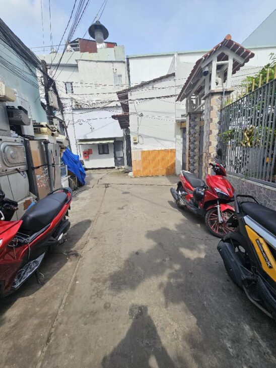 Nhà hẻm xe hơi, Ngang 4,6M, Thu Nhập 156 triệu/năm. trung tâm Quận 7, 87M2, Giá chỉ 5,8tỷ