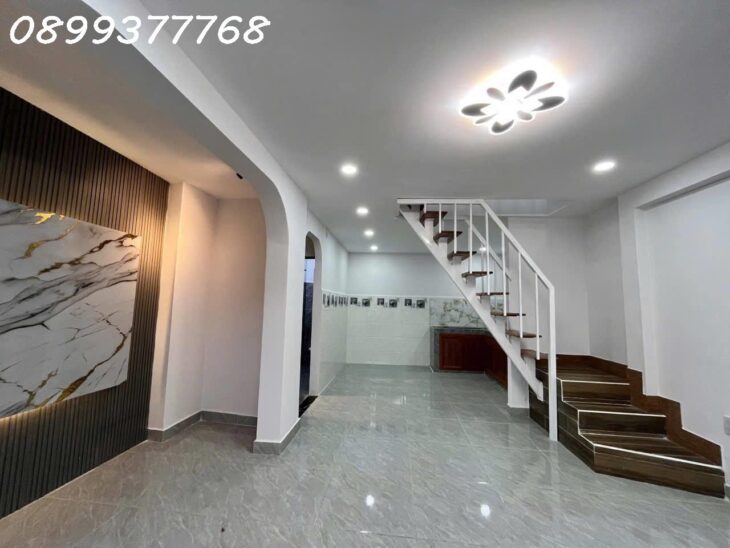 Bán nhà mới xây căn góc 2 tầng hẻm Hương Điền Nha Trang