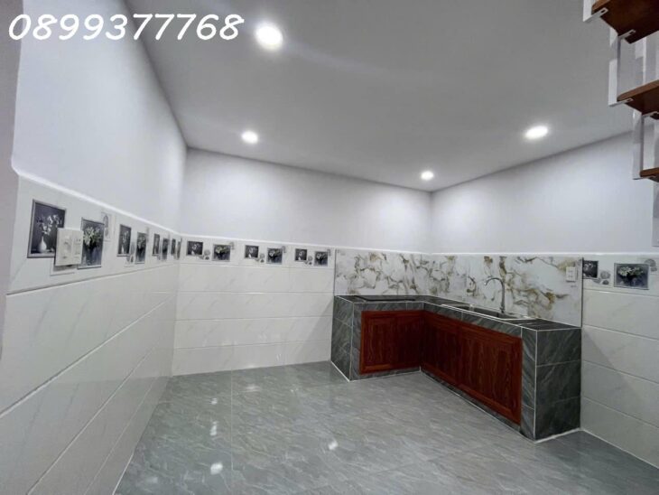 Bán nhà mới xây căn góc 2 tầng hẻm Hương Điền Nha Trang