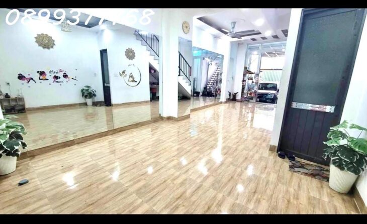 Bán nhà 2 tầng gần chợ Vĩnh Hải Nha Trang oto tận nơi 2ty8