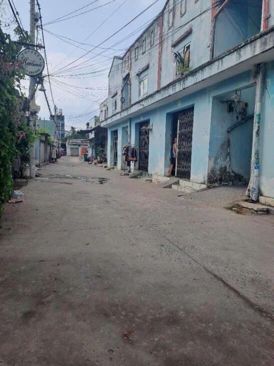 Bán dãy nhà trọ 12x18m giá 10 tỷ thương lượng, Đường 6m Thạnh Lộc 40