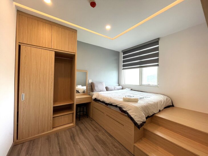 Bán căn hộ 3pn view trực biển tầng 8 tòa Mường Thanh Khánh Hòa giá 3.5 tỷ