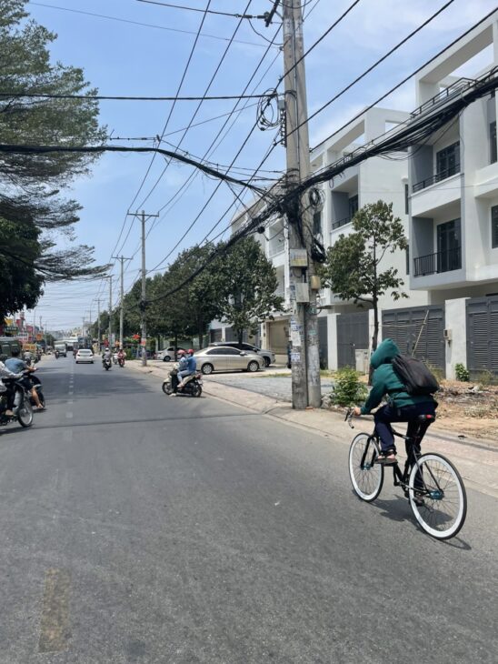 Bán tòa nhà 5 tầng mặt tiền 8x30m giá 23,9 tỷ Đường Nguyễn Thị Búp, Quận 12