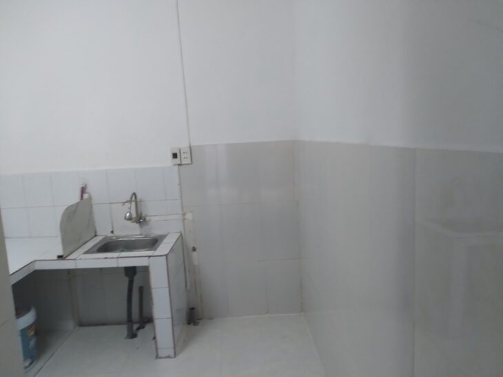 # 1.25 tỷ Nhà Kiệt Trần Cao Vân, 30m2, ngang 4m, vuông vức, 2 tầng sạch