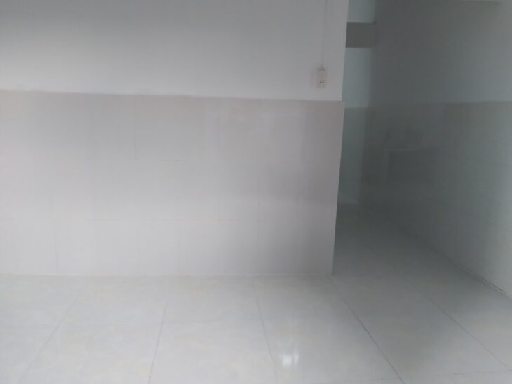 # 1.25 tỷ Nhà Kiệt Trần Cao Vân, 30m2, ngang 4m, vuông vức, 2 tầng sạch