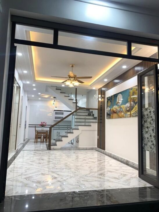 Bán nhà ngõ 369 Văn Cao, 60m 4 tầng ô.tô vào nhà – Giá 6.2 tỉ