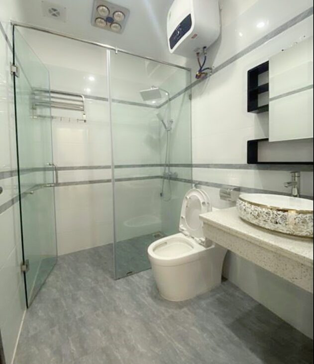 Bán nhà ngõ 369 Văn Cao, 60m 4 tầng ô.tô vào nhà – Giá 6.2 tỉ