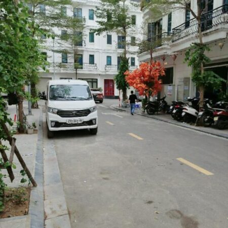 Bán gấp liền kề tại Ba La Hà Đông ô tô vào nhà 11 tỷ.