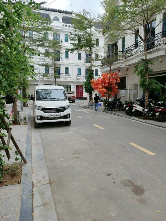 Bán gấp liền kề tại Ba La Hà Đông ô tô vào nhà 11 tỷ.