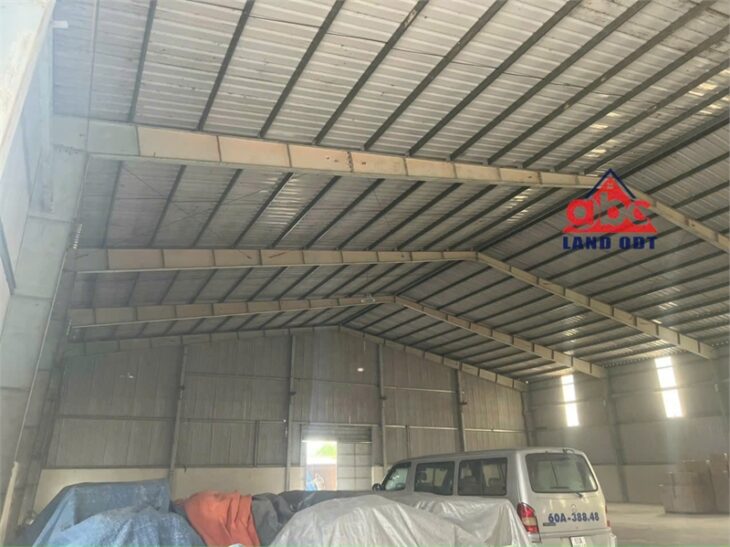 XT335 cho thuê sản xuất , kho chứa hàng đường 768 thuận lợi kinh doanh, xe cont