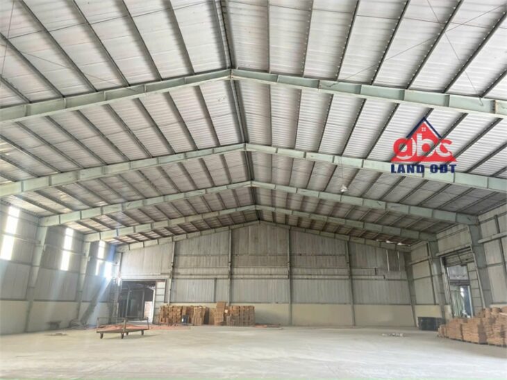 XT335 cho thuê sản xuất , kho chứa hàng đường 768 thuận lợi kinh doanh, xe cont