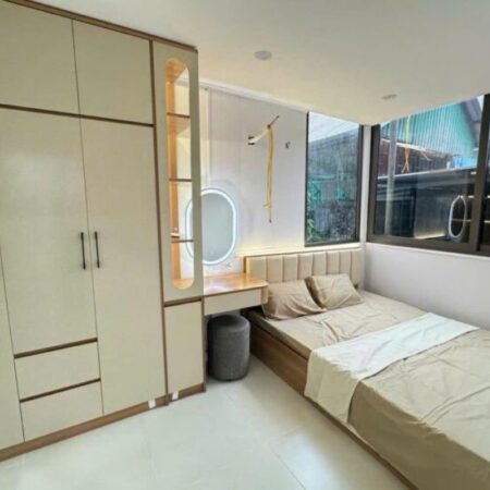 Bán Nhà Tập Thể Tại Khu Tôn Đức Thắng, Đống Đa – Chỉ hơn 3 tỷ 5 Có 4 phòng ngủ, 2 phòng vệ sinh, 1 Bán Nhà Tập Thể Tại Khu Tôn Đức Thắng, Đống Đa – Chỉ hơn 3 tỷ 5 Có 4 phòng ngủ, 2 phòng vệ sinh, 1