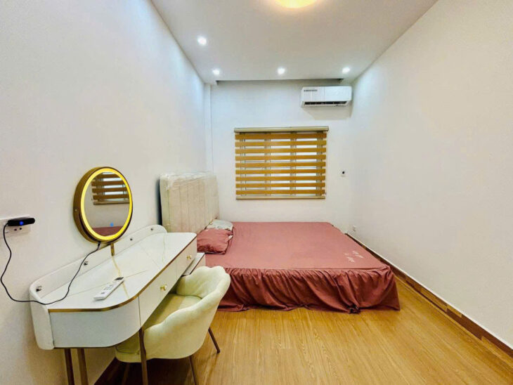 BÁN NHÀ ĐỘI CẤN – NHÀ ĐẸP Ở NGAY- LÔ GÓC 2 MẶT THOÁNG