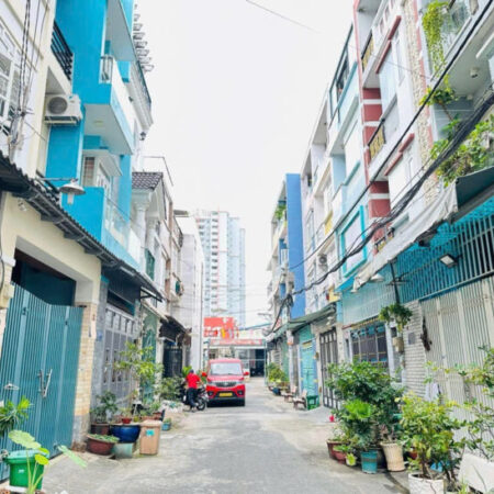 Bán nhà HXT Mã Lò, Bình Trị Đông A, Bình Tân, DT 55m2 – 5 x 11 – 4 tầng Chỉ 5.8 tỷ TL