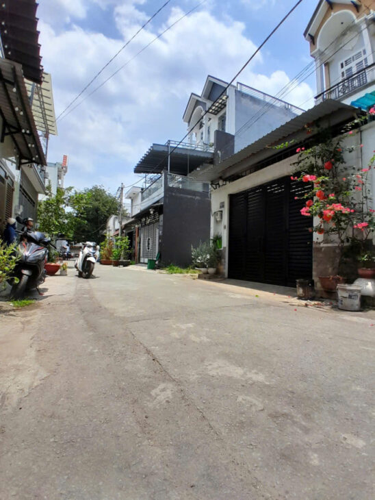 Lô đất (5x22m) Đường 6m sạch đẹp Trần Thị Năm, Quận 12, giá rẻ 5.2 tỷ