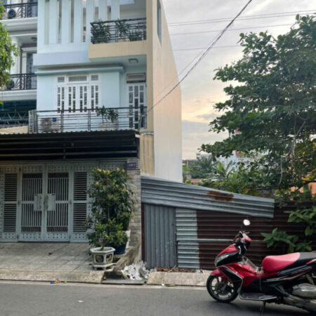 Lô đất (5x30m) Đường 12m sạch đẹp Dương Thị Mười, Quận 12, giá rẻ 5.5 tỷ