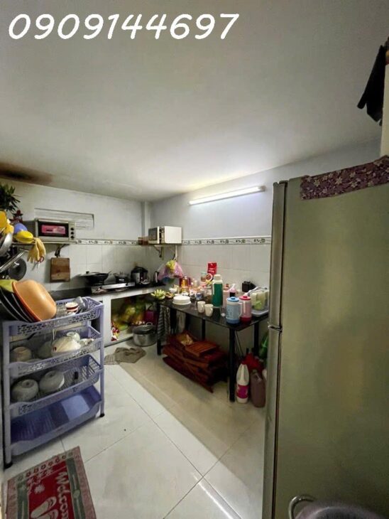 Bán Nhà 3 tầng đường TÂN THỚI HIỆP 29, phường TTH, Q12, dt 52m2 (4mx13m). Hẻm Ôtô thông. Giá 4,3Tỷ