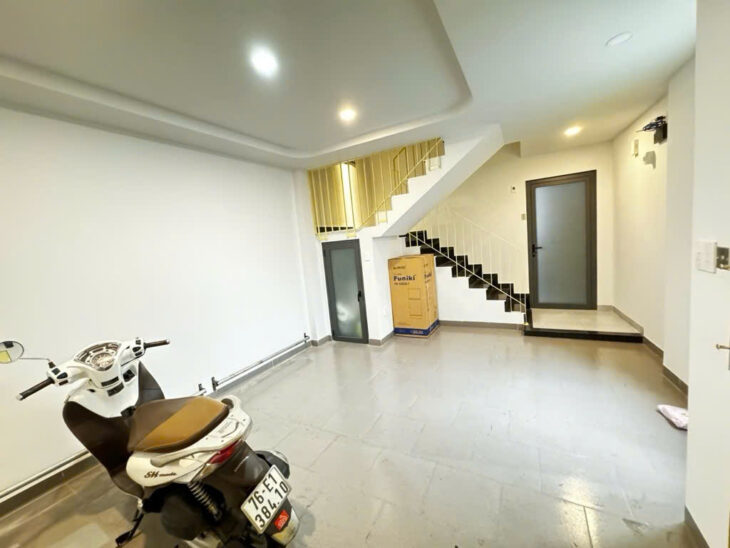 MẶT TIỀN TRUNG TÂM Q4 DƯỚI 200 TRIỆU M2
