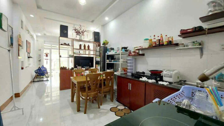 K CÓ NHU CẦU SỬ DỤNG NÊN CẦN BÁN CĂN NHÀ HẺM MẠC ĐỈNH CHI, P VĨNH THANH RẠCH GIÁ KG.