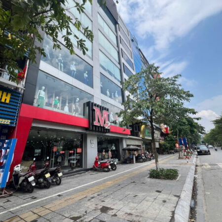 BÁN GẤP NHÀ MẶT PHỐ PHẠM VĂN ĐỒNG, VỈA HÈ RỘNG THÊNH THANG, KINH DOANH SẦM UẤT, 50M2 CHỈ 20 TỶ