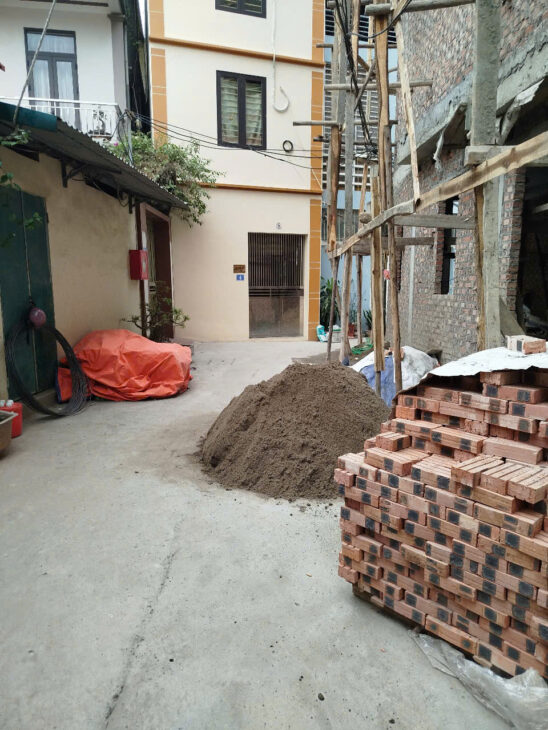 Giảm sốc nhà 4 tầng Cựu Quán – Đức Thượng, moning đỗ cạnh nhà, 500 ra đường 32, dt 33m giá chào 3.2