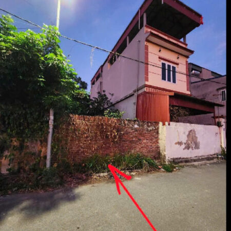 LÔ VIP – Ô TÔ 45 CHỖ VÀO ĐẤT – KIÊU KỴ – GIA LÂM