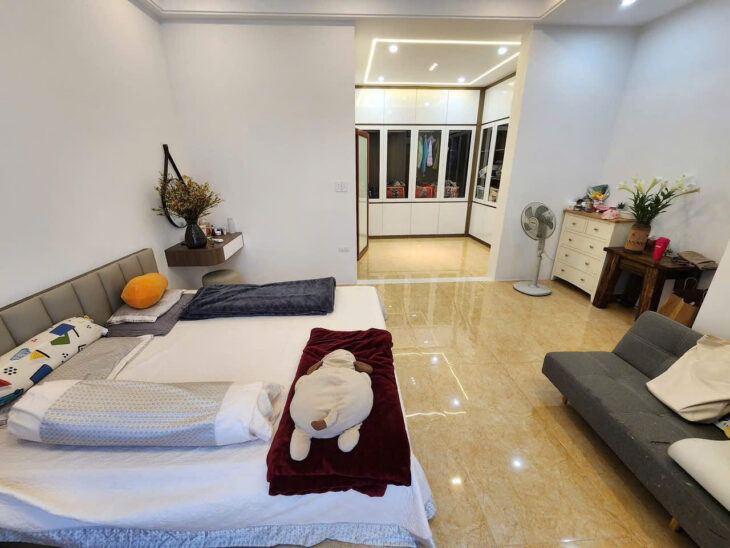 BÁN GẤP NHÀ BẠCH MAI- DT 46m*5 tầng Giá 9.3 tỷ- 6 NGỦ- NGÕ THÔNG-PHỐ LỚN-TIỆN ÍCH NGẬP TRÀN