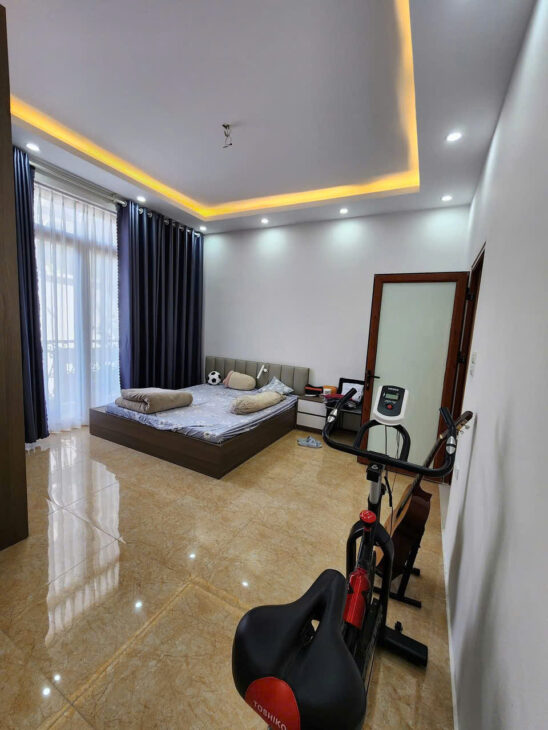 BÁN GẤP NHÀ BẠCH MAI- DT 46m*5 tầng Giá 9.3 tỷ- 6 NGỦ- NGÕ THÔNG-PHỐ LỚN-TIỆN ÍCH NGẬP TRÀN