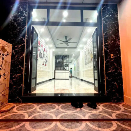 NHÀ MỚI- ĐÓN TẾT PHÚC LỢI- LONG BIÊN,54M2,5 TẦNG, 6.86 TỶ.