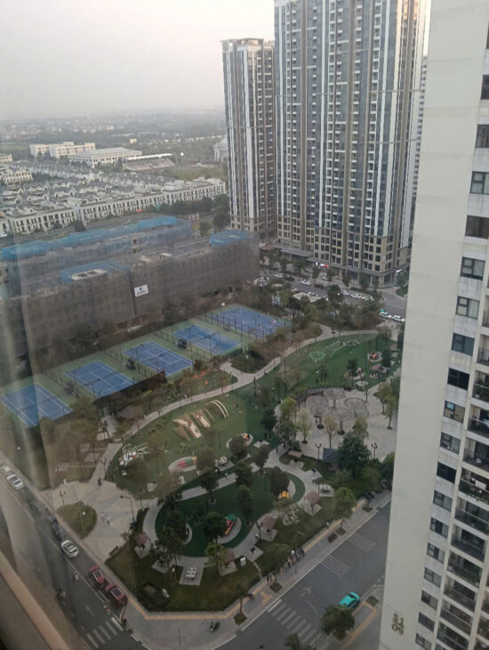 CHÍNH CHỦ GỬI BÁN CĂN 1+ FULL NỘI THẤT BAN CÔNG TÂY TỨ MỆNH TẠI VINHOMES OCEAN PARK 1