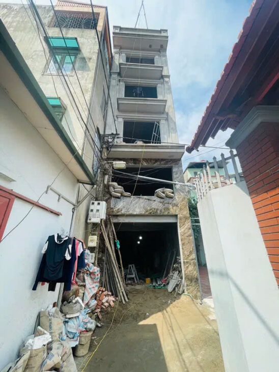 NHÀ MỚI ĐẸP PHÚC LỢI, Ô TÔ LÙI CỬA, 46M2, 6 TẦNG,MT 4M, CHỈ 6.9 TỶ.LONG BIÊN.