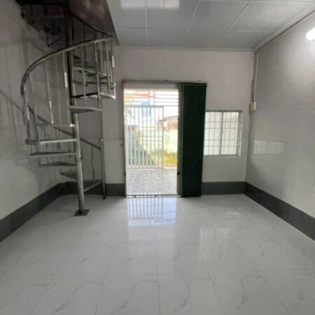 E CẦN BÁN GẤP CĂN NHÀ HẺM NGUYỄN THỊ ĐỊNH, P VĨNH HIỆP RẠCH GIÁ KIÊN GIANG. ( CÁCH CẦU NGUYỄN VĂN