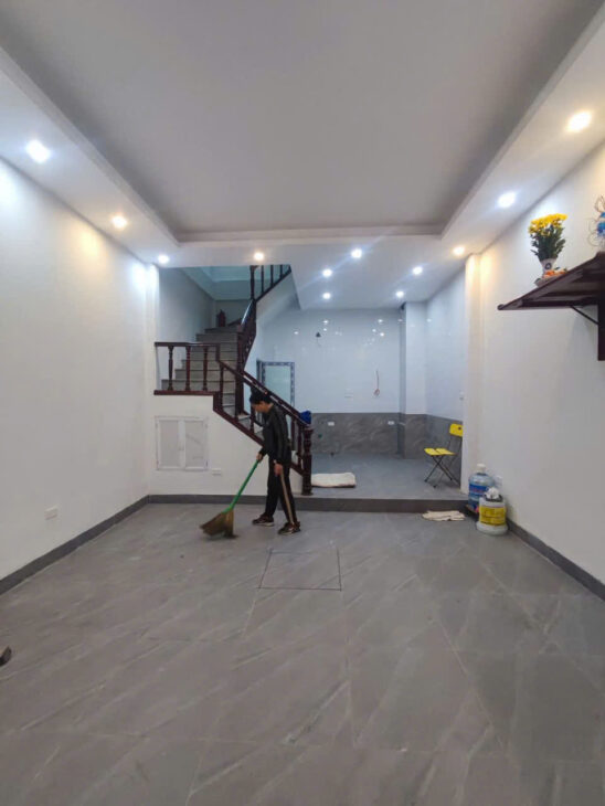 Bán Nhà P.Tây Sơn – Gần Phố – Ngõ Rộng – Vị Trí Cực Đỉnh – Dt 45m – 4 Tầng – Mt 4.8m – Giá Chỉ 6tyr8