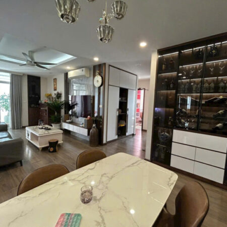 Bán căn hộ cao cấp tòa C chung cư 789 Mỹ Đình, 3 ngủ, 3 thoáng, full đồ xịn đẹp Bán căn hộ cao cấp tòa C chung cư 789 Mỹ Đình, 3 ngủ, 3 thoáng, full đồ xịn đẹp