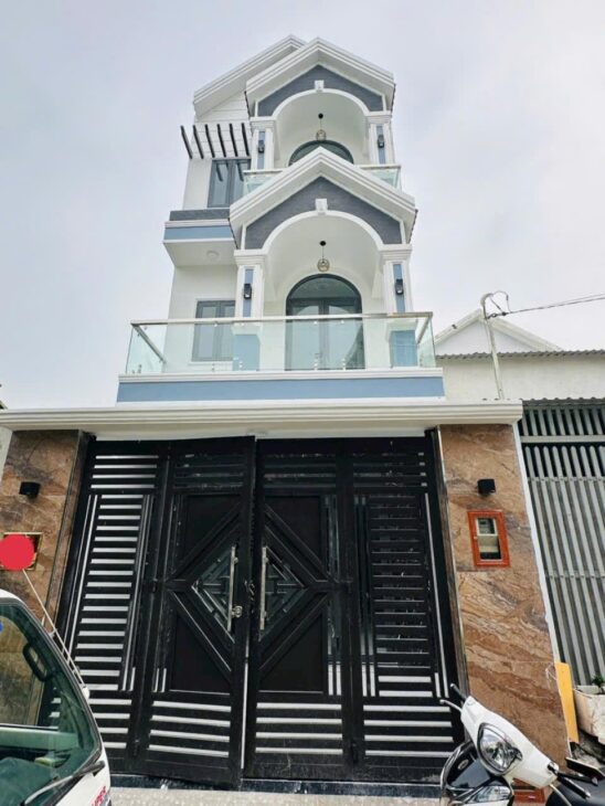 Siêu phẩm 3 tầng Phước Thiện đối diện Vinhomes, Q9, sổ riêng 62m2, mới 100% chỉ còn 4tỷ860
