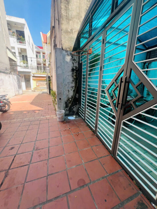 ????️????️Còn duy nhất lại 1 căn siêu hiếm Ô Tô ngủ trong sân , nhà 3 Tầng mái bằng lô góc tại Thiên