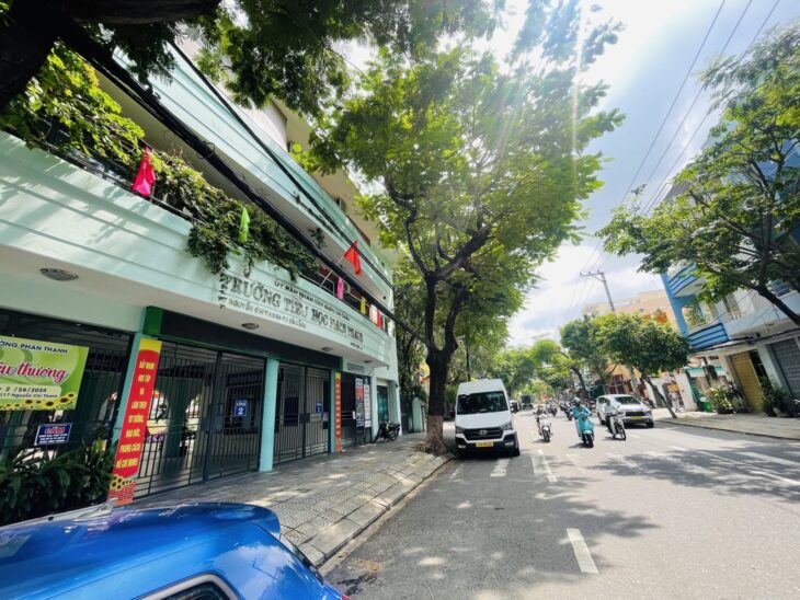 CHỈ 1 TỶ X – HỘ KHẨU HẢI CHÂU 1 – VÀI BƯỚC RA ĐƯỜNG – KIỆT ĐẸP HIẾM NHÀ BÁN – DÂN TRÍ CAO TIỆN