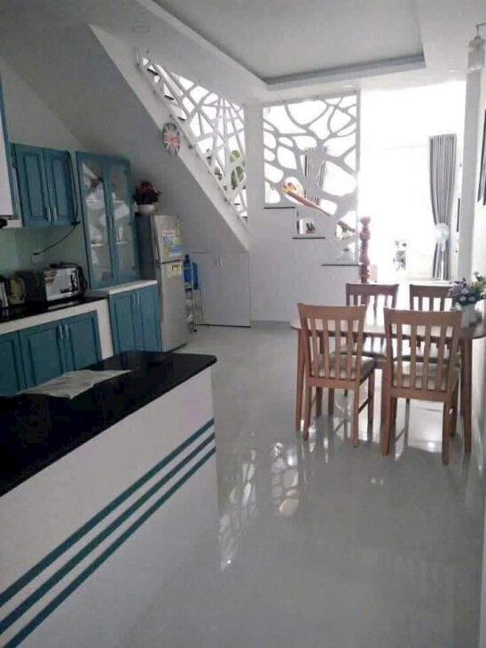 Nhanh tay săn ngay nhà diện tích khủng 142m2 – ngay chơ Minh phát Q12 – 2 TẦNG – 3PN – chỉ nhỉn 4