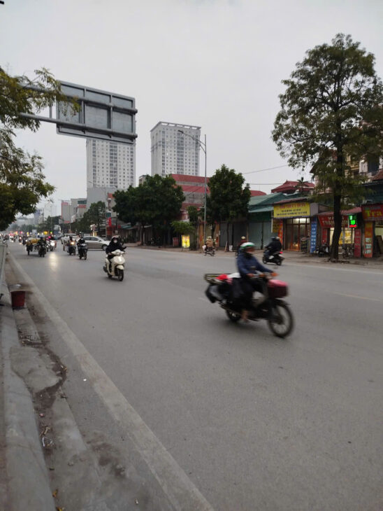 Bán đất Phú Đa – Đức Thượng, kinh doanh sầm uất, đường rộng 4m, ô tô tải vào đất dt 42m, giá chào