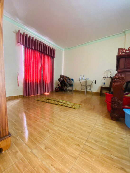 Do nhu cầu con cái bán gấp nhà 3 tầng giảm giá hơn 200 triệu đang ở tại 11A/ ngõ 29 Hạ Đoạn 3,