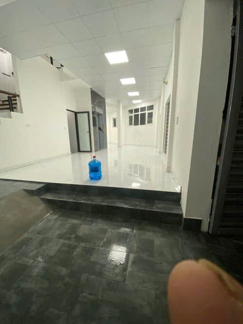 TÒA NHÀ VĂN PHÒNG KIM MÃ – BA ĐÌNH – 90M2 x 4T – MT 10M – 19 TỶ – Ô TÔ VÀO NHÀ-THANG MÁY