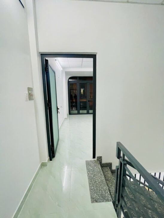 Bán nhà HXT thông Lê Văn Quới, Bình Trị Đông, Bình Tân, DT 56m2 – 4 × 14 – 2 tầng, Giá 5.69 tỷ TL.